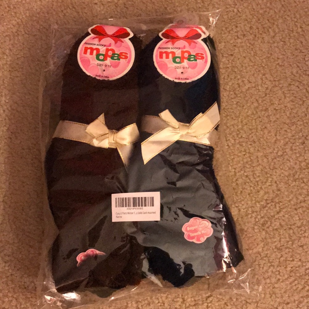 Brand new fuzzy socks!!